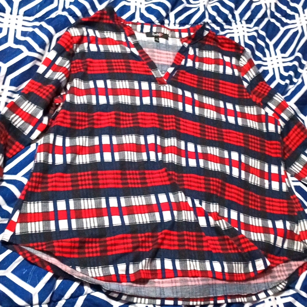 2X three quarter sleeve tunic